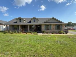 featured image of 5004 Hamilton Crossing Blvd