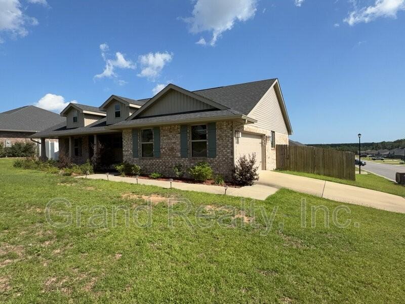 5004 Hamilton Crossing Blvd - Photo 2 of 26