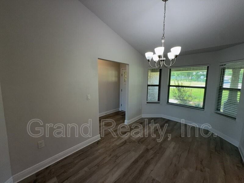 5004 Hamilton Crossing Blvd - Photo 6 of 26