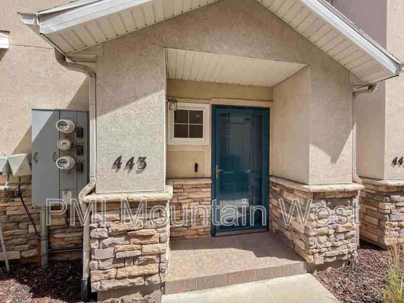 443 Kent Dr - Photo 2 of 25