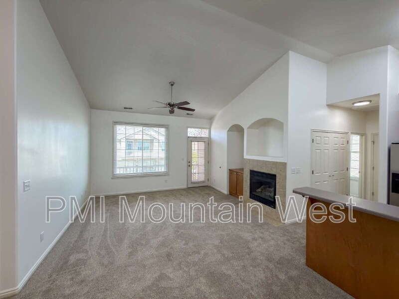 443 Kent Dr - Photo 6 of 25