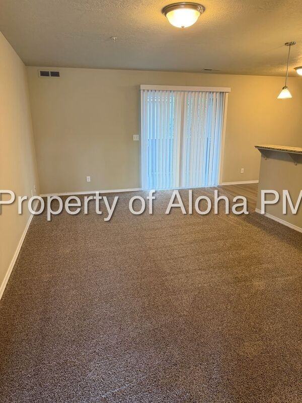 1023 W Pine Ave #202 - Photo 4 of 18