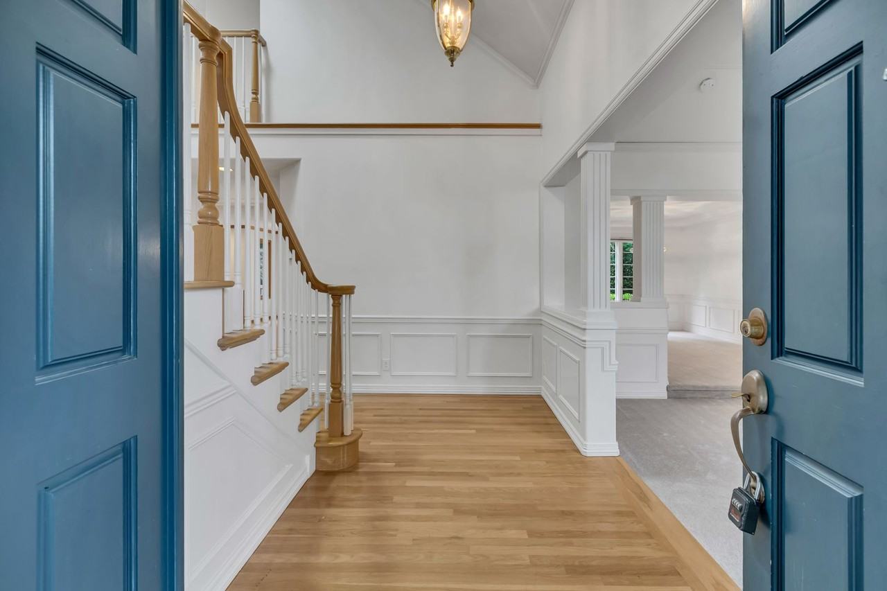 16323 Ne 50th Way - Photo 4 of 37