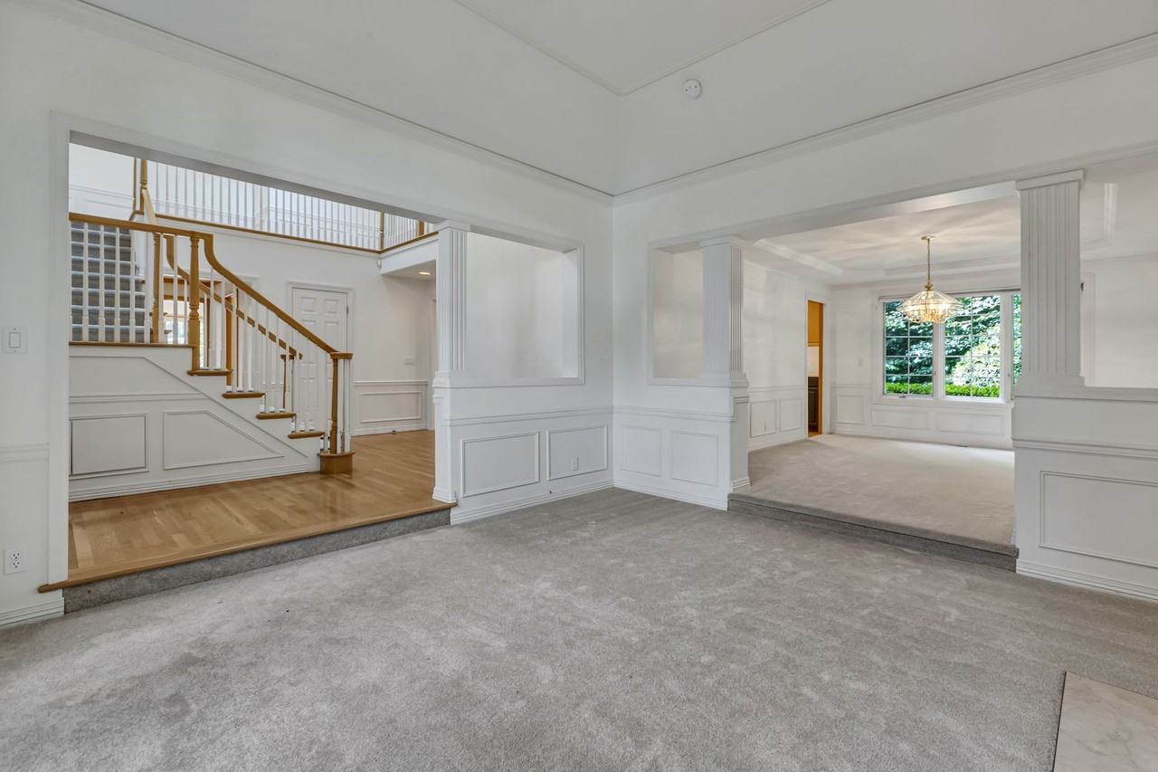 16323 Ne 50th Way - Photo 7 of 37