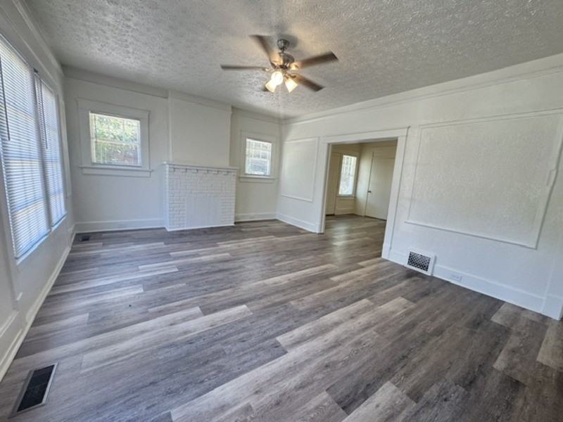 2309 Willard St - Photo 3 of 14