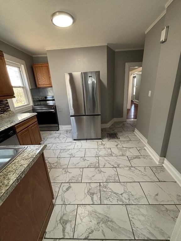 203 Bigelow St #1 - Photo 3 of 12
