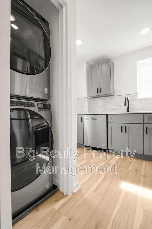 228 Bridge St #2 - Photo 7 of 42