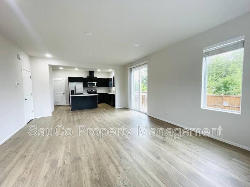 16390 Nw Ernst St - Photo 5 of 18