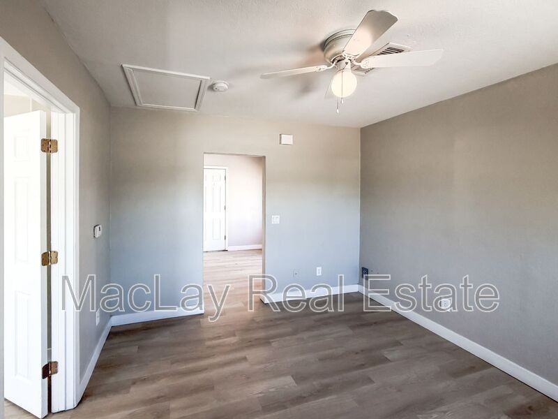 513 W Pima St #1 - Photo 2 of 10
