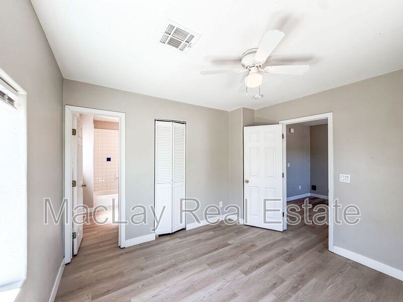 513 W Pima St #1 - Photo 5 of 10