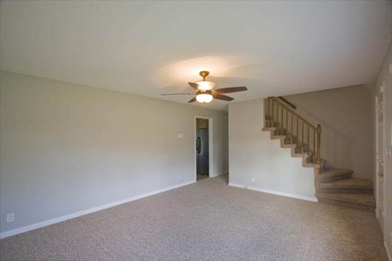 385 Louise Ln #NA - Photo 2 of 12