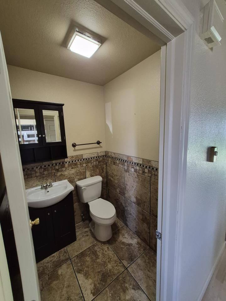 3285 Canyon Dr #6 - Photo 3 of 10