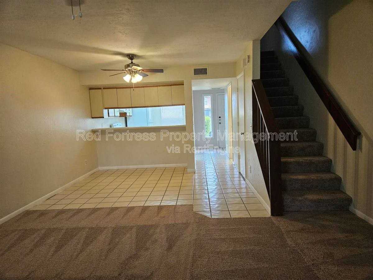 2135 Crystal Dr #37 - Photo 5 of 10