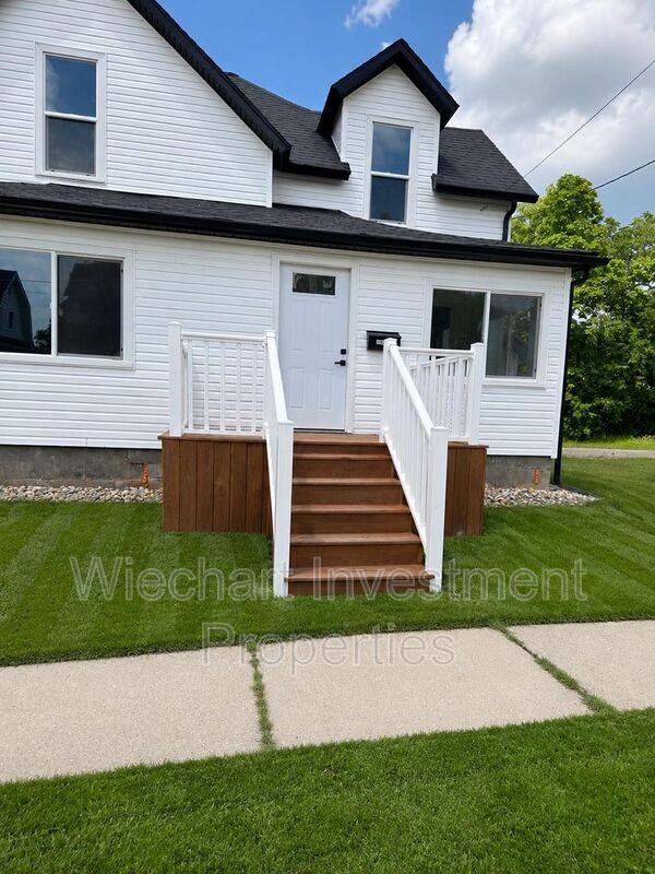 770 Richie Ave - Photo 4 of 16