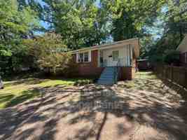 featured image of 939 N Royal Ave