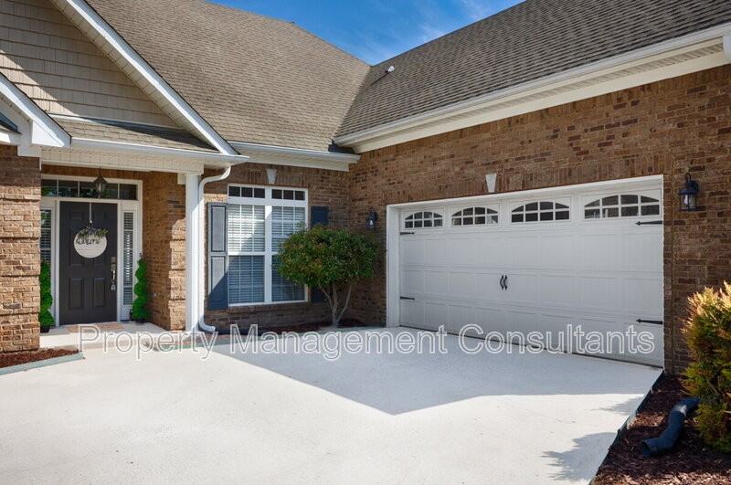 108 Blackwood Dr - Photo 3 of 41