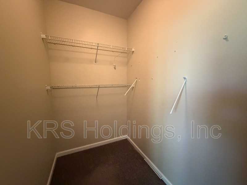 308 Covington Dr - Photo 7 of 15