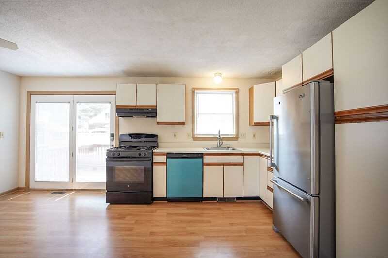 87 San Miguel St - Photo 3 of 19