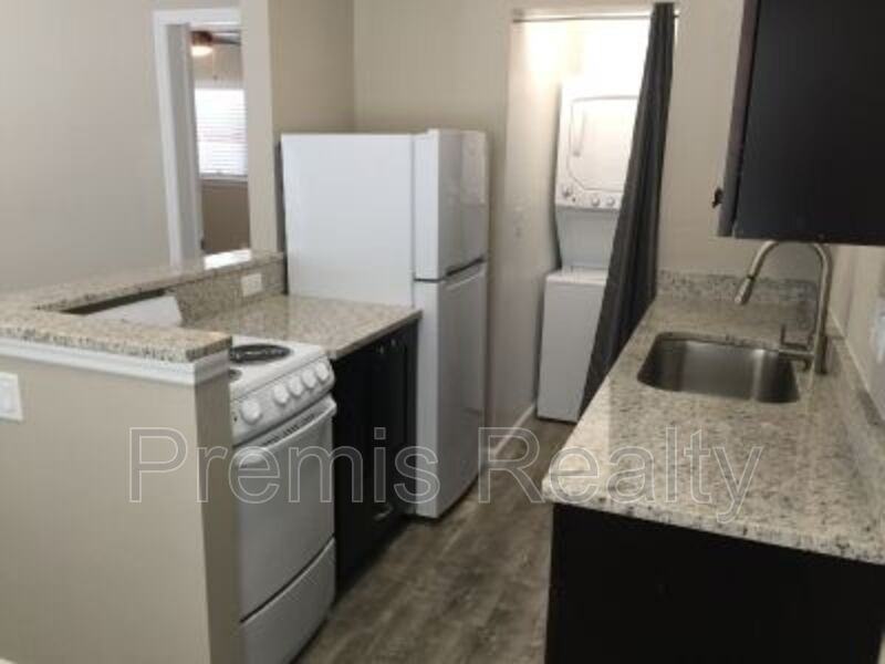 1186 Grove St - Photo 2 of 18