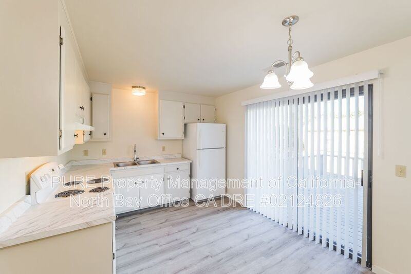 7909 Swartz Ave #B - Photo 4 of 15