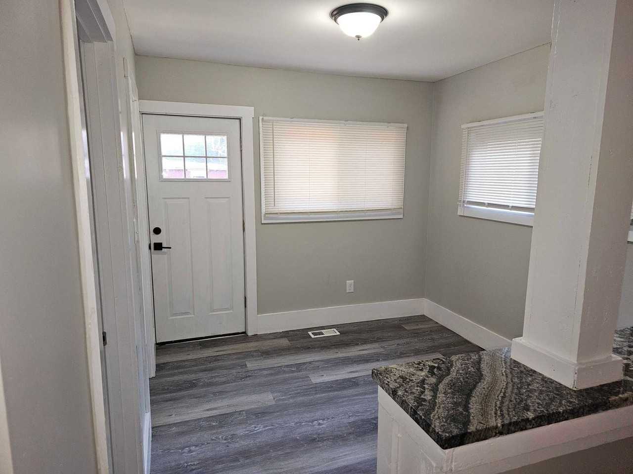 1808 Holman Ave - Photo 6 of 24