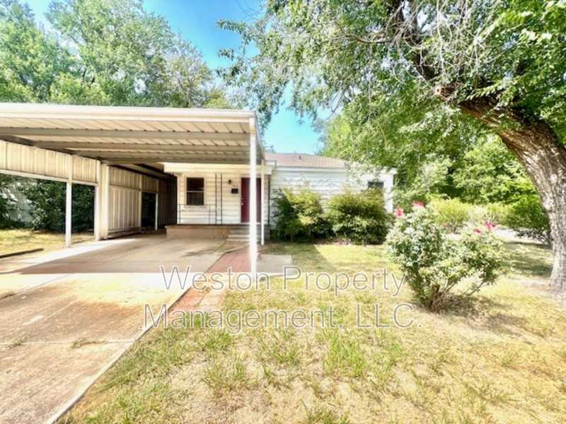 413 Reed Pl - Photo 2 of 11
