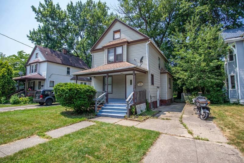 1290 E 188th St - Photo 2 of 10