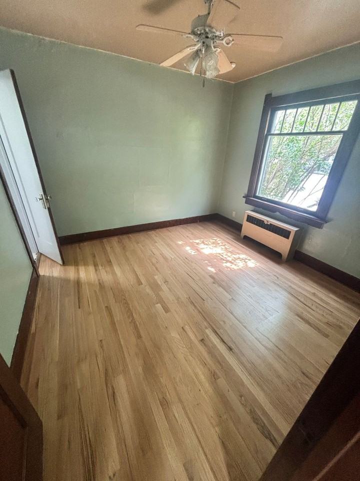 760 N 7th St - Photo 6 of 10