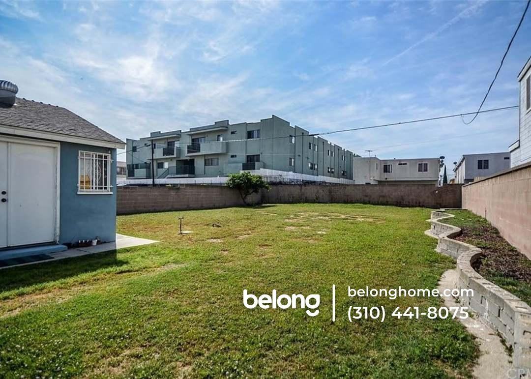 1640 W 218th St - Photo 5 of 11