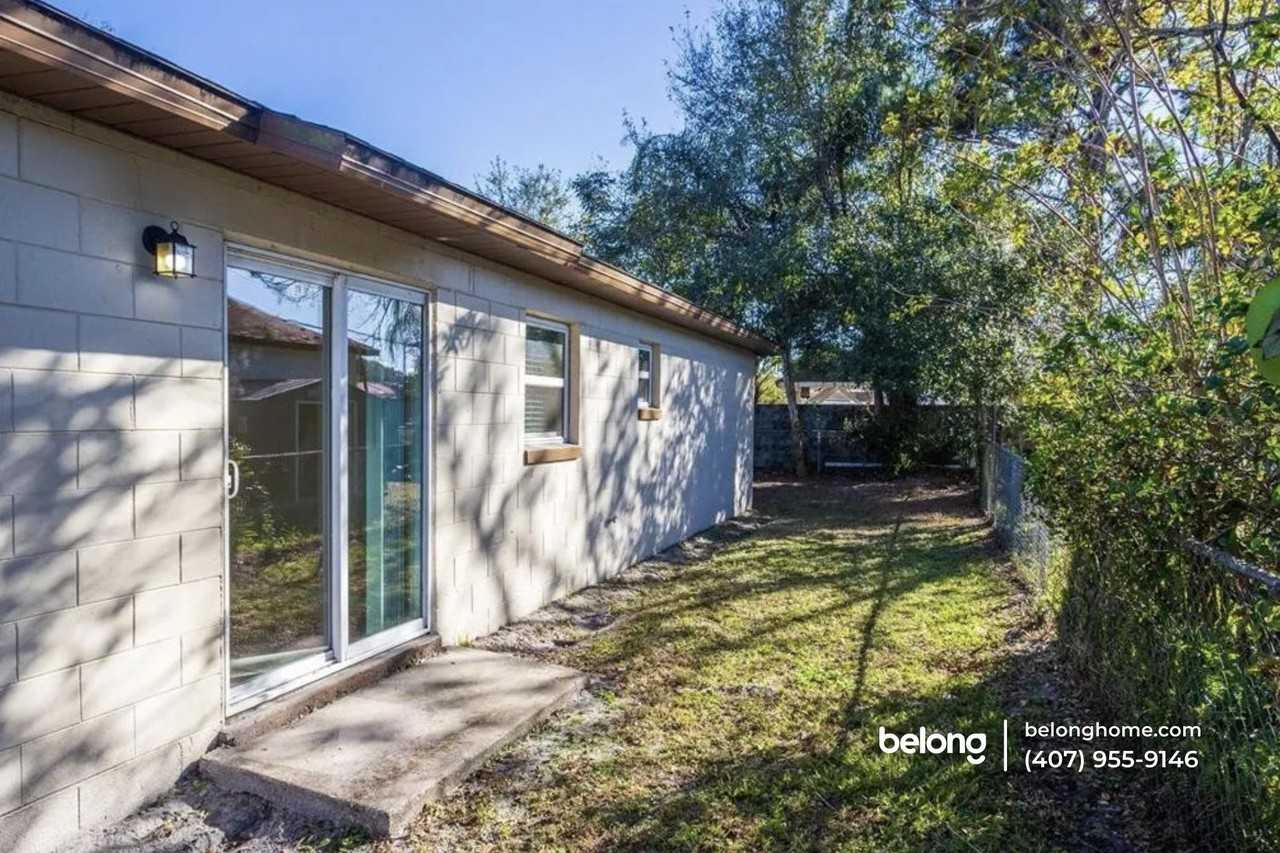 1302 Mill Creek Pl - Photo 2 of 18