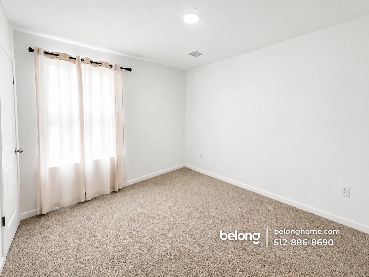 792 Lake Sweetwater Ln - Photo 5 of 10