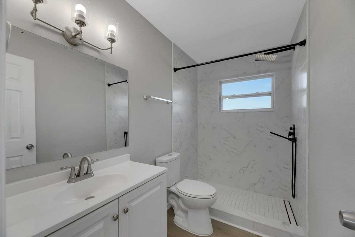 527 Fox Run Trl - Photo 4 of 47