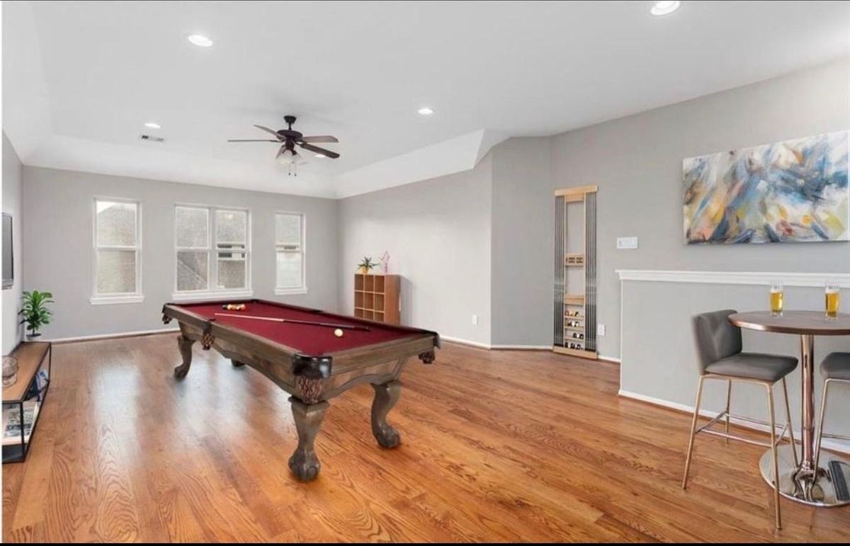 2207 Bayou Cove Ln - Photo 2 of 5