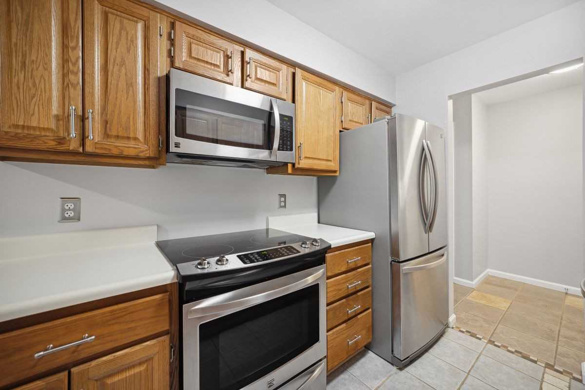 70 Harristown Rd ##1 - Photo 5 of 23