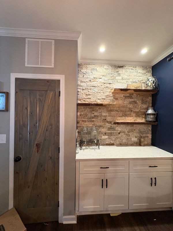 1133 Village Ct Se - Photo 4 of 4