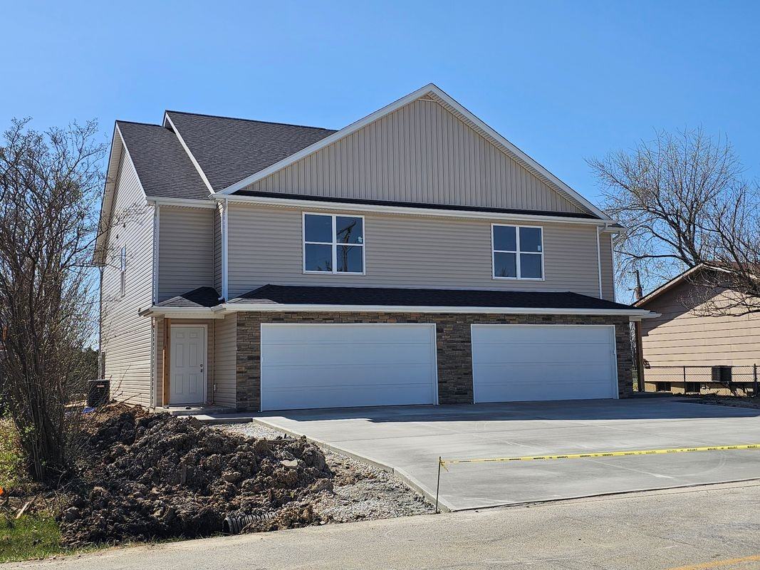 624 Westwoods Rd ##A - Photo 3 of 12