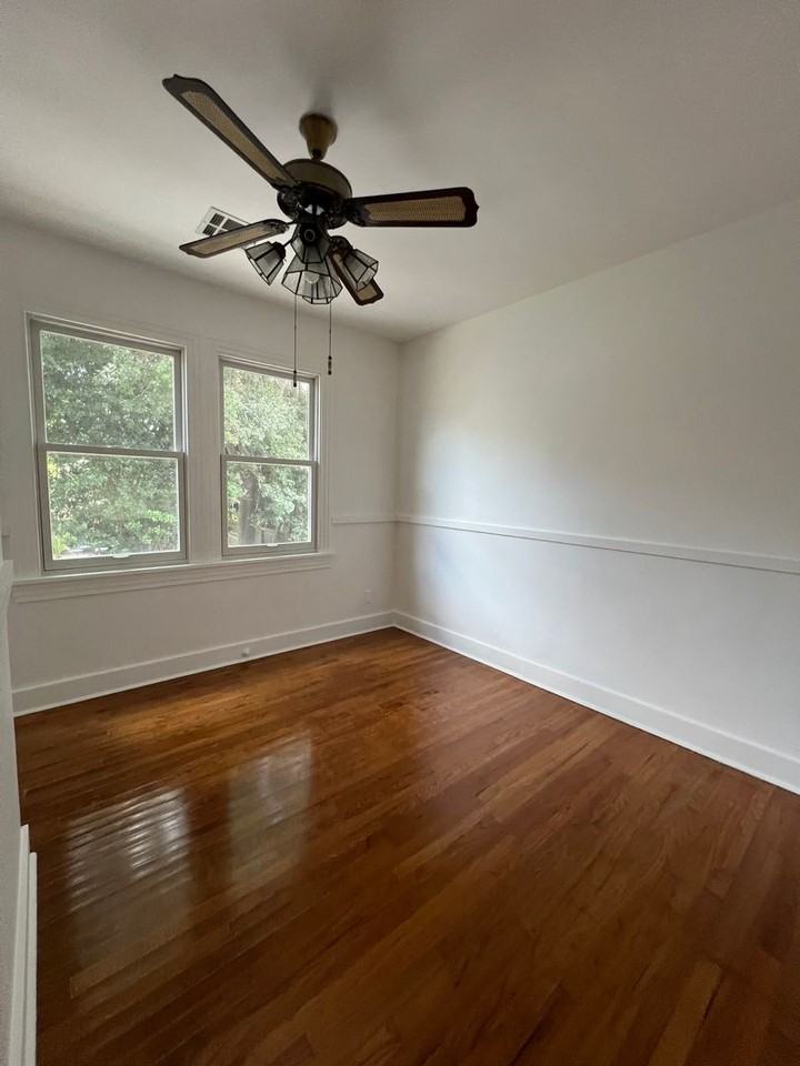 2201 Calhoun St Rear #REAR - Photo 6 of 12