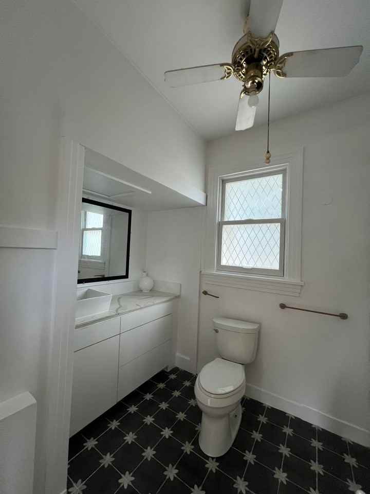 2201 Calhoun St Rear #REAR - Photo 7 of 12