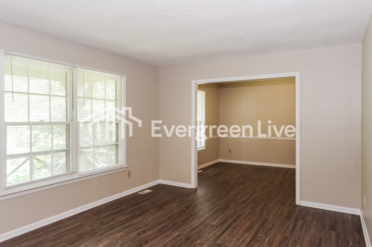 13009 Astalot Dr Se - Photo 6 of 15