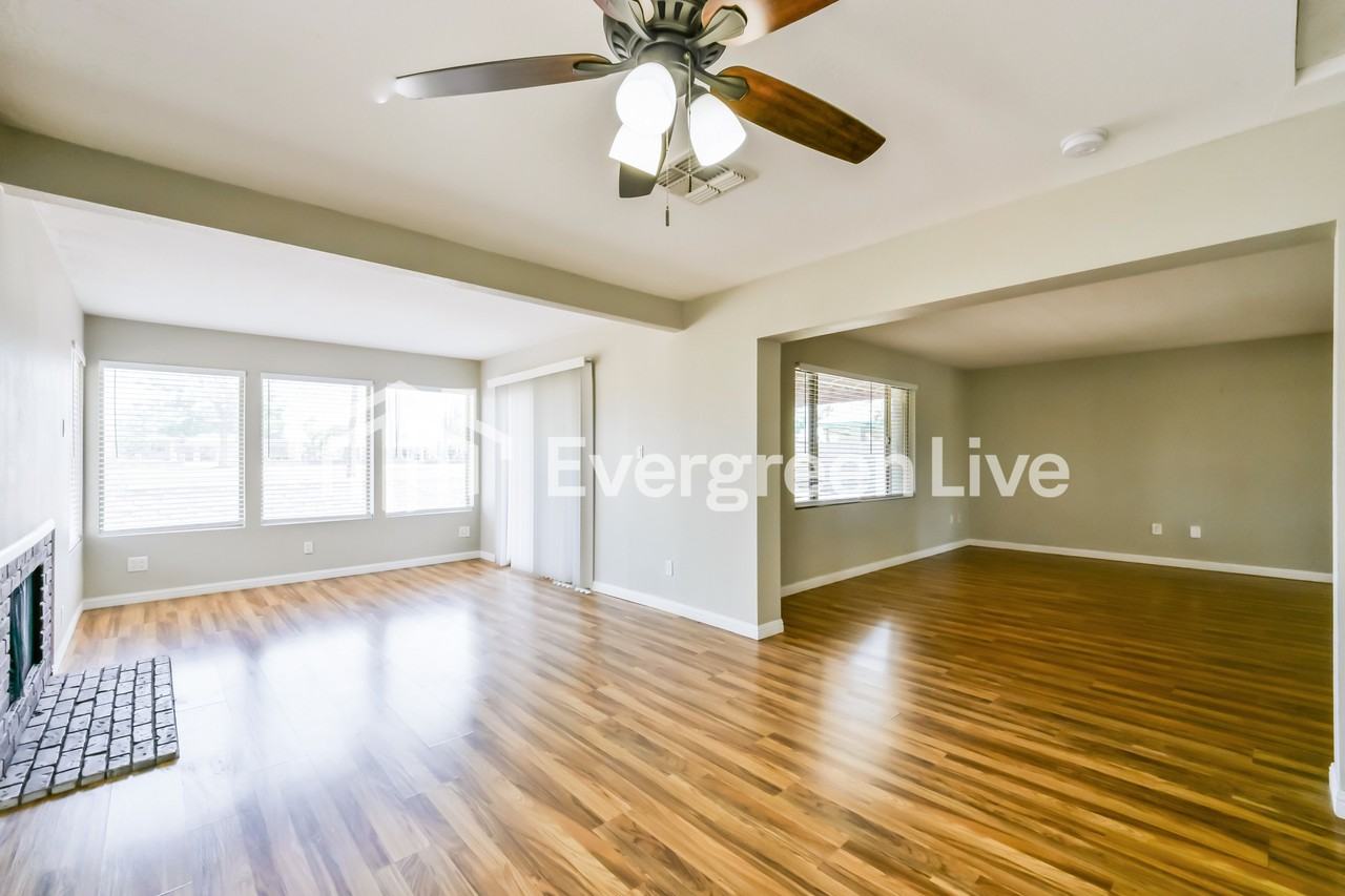 835 S Revolta Cir - Photo 4 of 15
