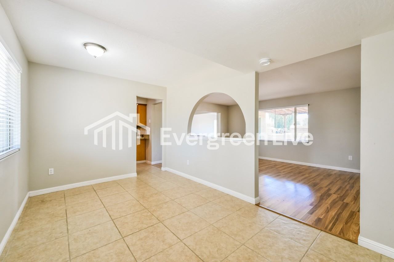 835 S Revolta Cir - Photo 6 of 15