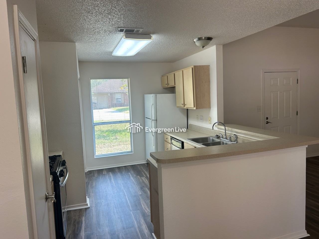 52 Callan Ct - Photo 5 of 19