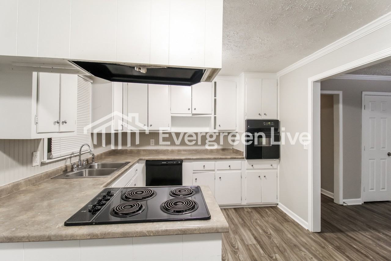 15985 Highway 36 - Photo 5 of 14