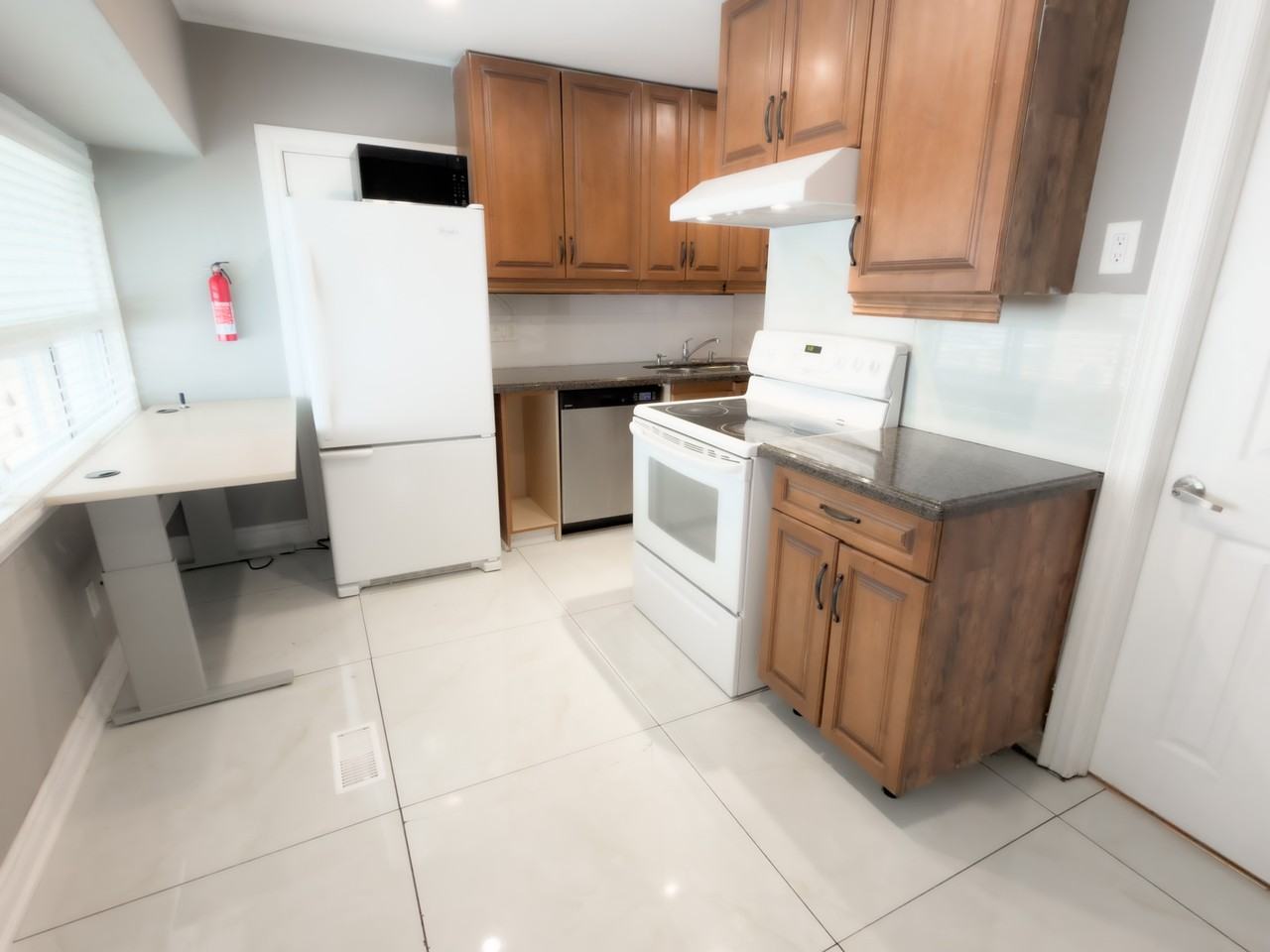 9 Albright Ave #MAIN - Photo 2 of 21