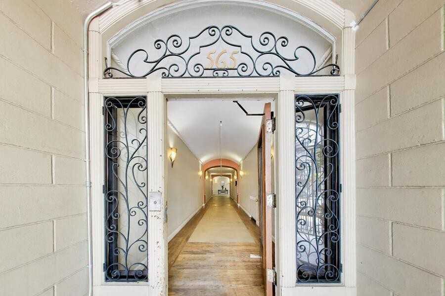 565 Geary Street - Photo 5 of 8
