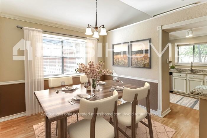 1541 Nw 125th St - Photo 4 of 17