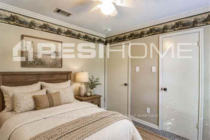 1541 Nw 125th St - Photo 7 of 17