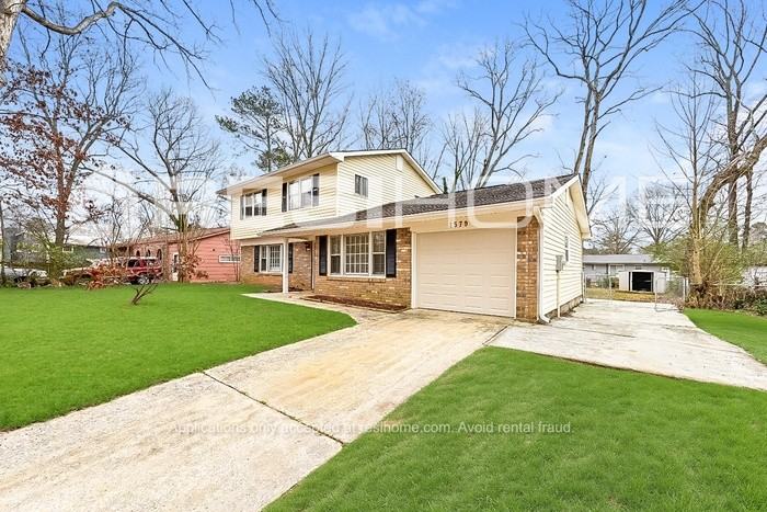 1579 Wren Rd - Photo 2 of 18