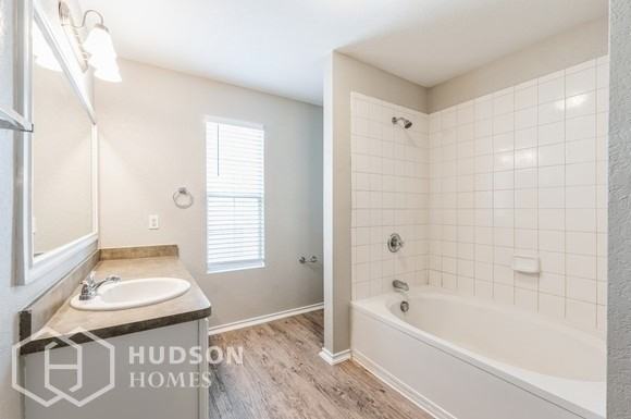 3814 Amber Chase - Photo 6 of 14