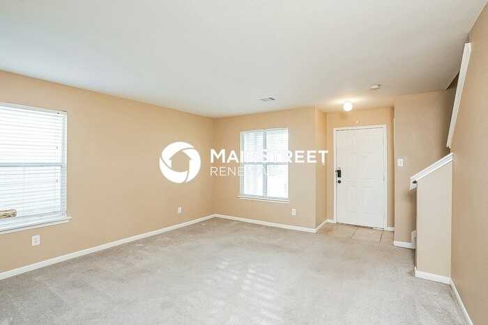 21618 Forest Light Ct - Photo 4 of 19